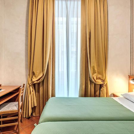Hotel Corona Rzym Zewnętrze zdjęcie