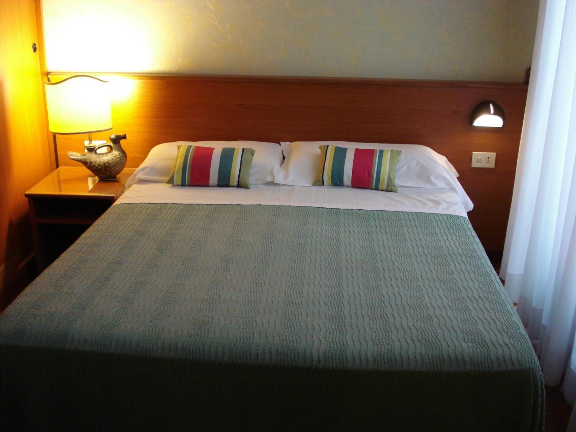 Hotel Corona Rzym Pokój zdjęcie
