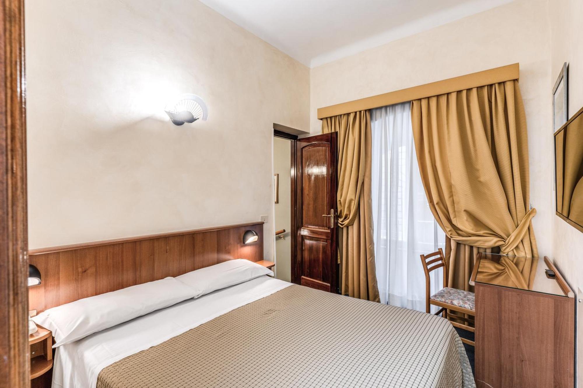 Hotel Corona Rzym Zewnętrze zdjęcie